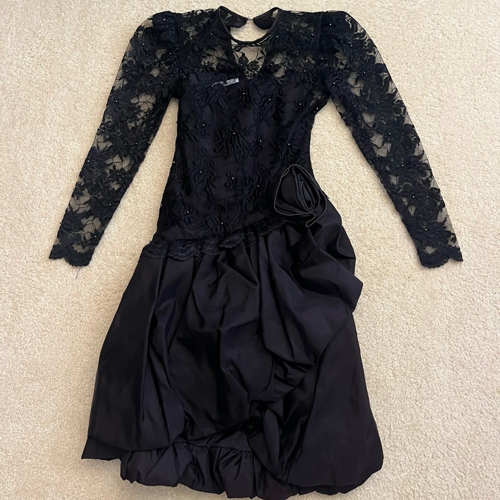 Nancy Bracoloni Black dress
